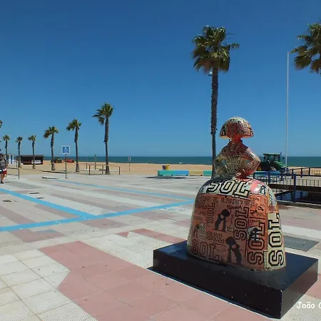 Gran Adosado De Esquina Muy Cerca De La Playa En La Antilla Huelva Exterior foto