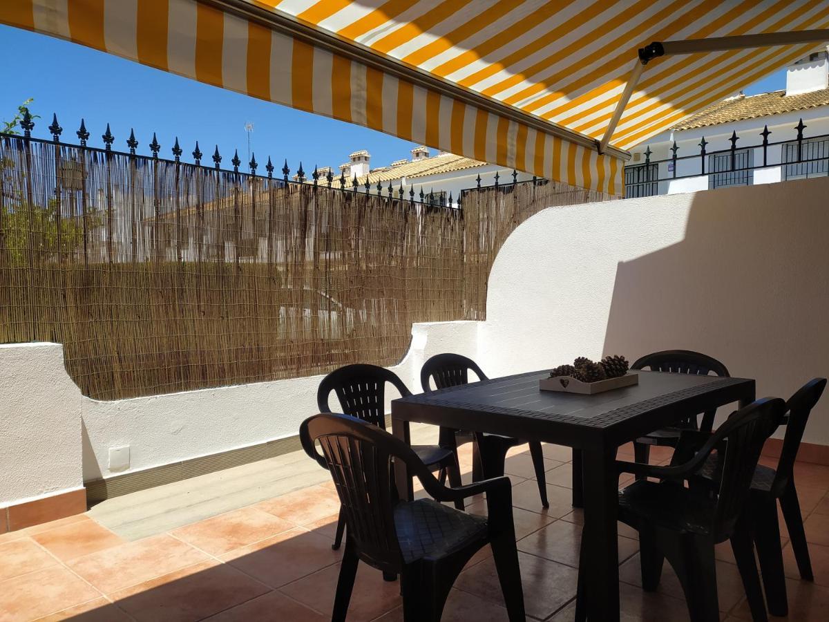 Gran Adosado De Esquina Muy Cerca De La Playa En La Antilla Holiday home *