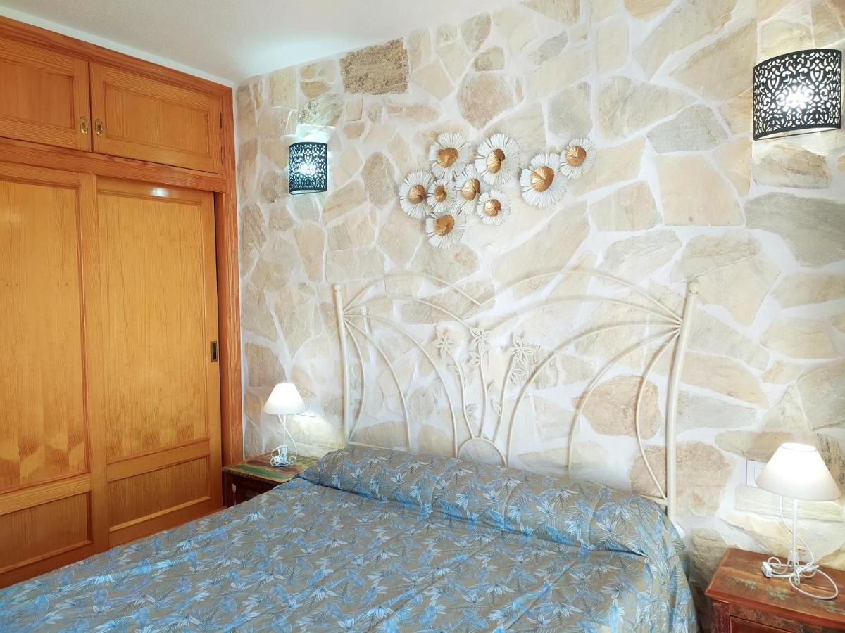 Gran Adosado De Esquina Muy Cerca De La Playa En La Antilla Holiday home
